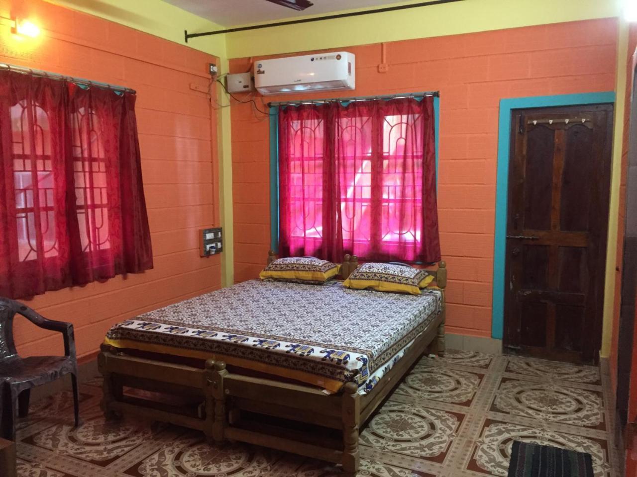 Nimmu Guest House & Restaurant Gokarna Gokarna  Exterior foto